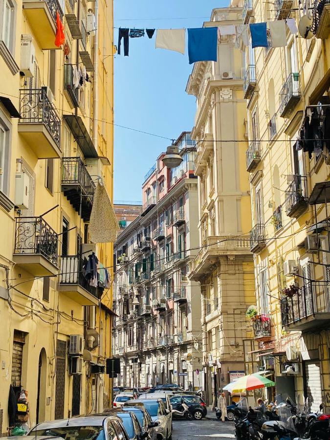 Bb Suonno - A 2 Passi Dalla Storia Naples Exterior photo